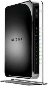 Netgear WNDR4500 adventskalender Adventskalender Tag 20: W-LAN Router für dein Zuhause WNDR4500 3 4Rt 167x300