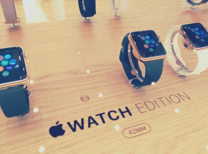 Apple Watch Edition - die teuerste Variante apple watch Apple Store präsentiert Apple Watch &#8211; erstes Hands On 20150410175642 680x505