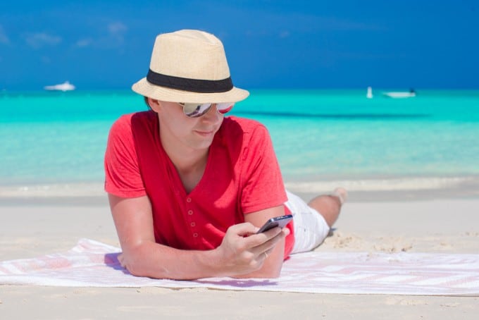 shutterstock_191270576-680x454 shutterstock_191270576-680x454 Erneute Wende bei den Roaminggebühren werden laut roaminggebühren Roaminggebühren nun doch vor dem Ende? shutterstock 191270576 680x454