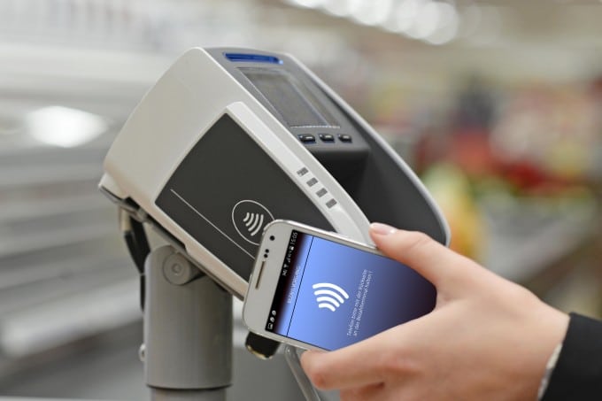 ALDI_Sued_kontaktlos_bezahlen-680x453 ALDI_Sued_kontaktlos_bezahlen-680x453 ALDI Süd kontaktlos Bezahlen Bezahlen ALDI Süd zieht mit kontaktlosem Bezahlen nach – auch mit Smartphones möglich ALDI Sued kontaktlos bezahlen 680x453