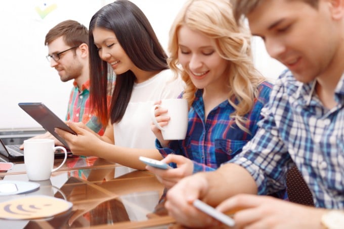 Urheberrechtsabgaben nun auch für Smartphones und Tablets smartphone Urheberrechtsabgaben jetzt auch für Smartphones und Tablets fällig Urheberrechtsabgaben nun auch fuer Smartphones und Tablets 680x454