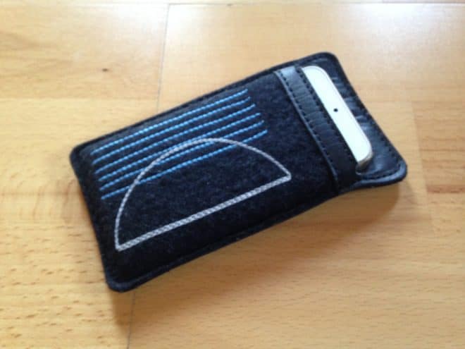 IMG_0575-660x495 IMG_0575-660x495 Das Kancha Sleeve Lunar für das iPhone SE Kancha Kancha Sleeve Lunar getestet – nachhaltig und ansehnlich IMG 0575 660x495