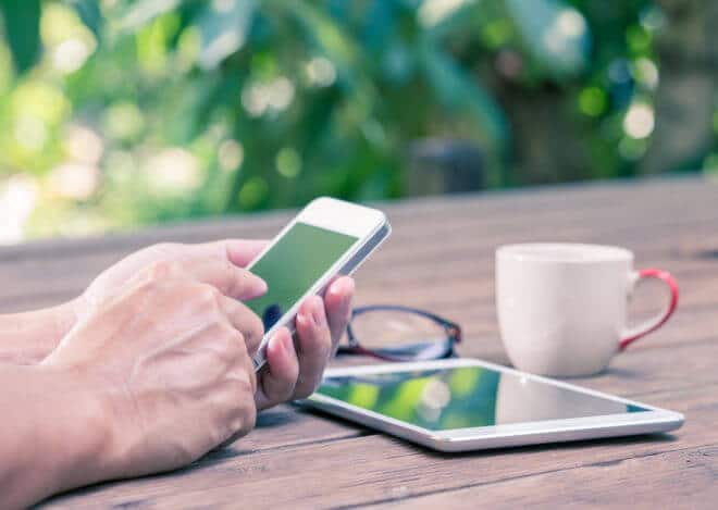 shutterstock_213269284-660x469 shutterstock_213269284-660x469 ac-c smartphone tablet Bluetooth 5 Bluetooth 5 vorgestellt: schneller, stabiler, weiter – perfekt für das Internet der Dinge shutterstock 213269284 660x469