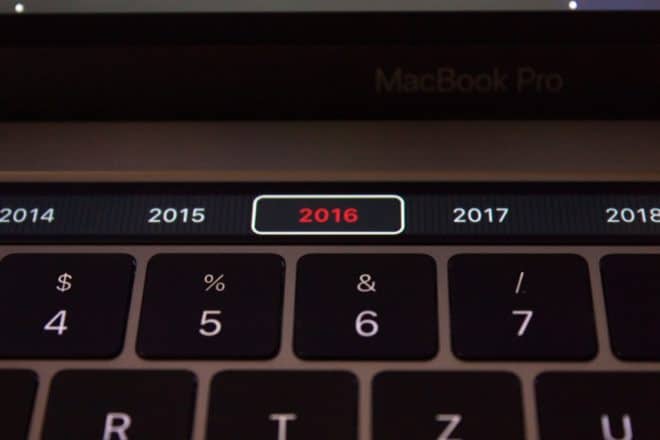 macbook Angetoucht: Das MacBook Pro mit Touch Bar im Test TouchBar Kalender Jahre 660x440
